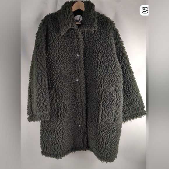 Stand Studio Gwen Faux Shearling Fur Oversized Coat Black - Picture 3 of 7